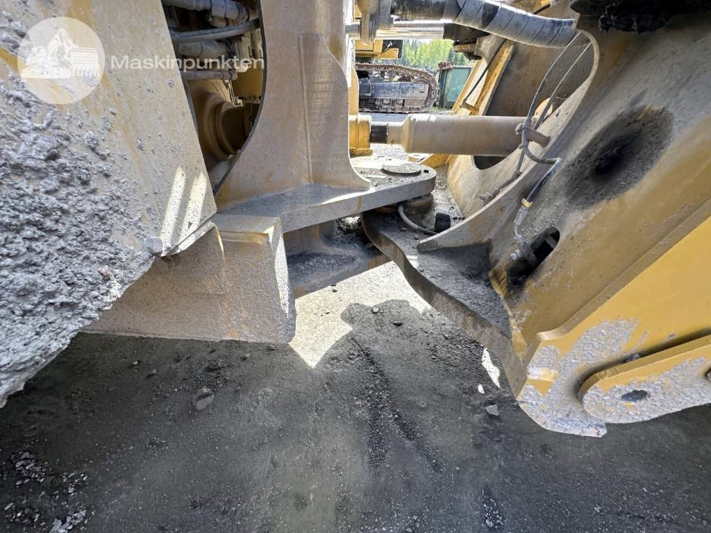 Wheel loader CAT 980 M: picture 48