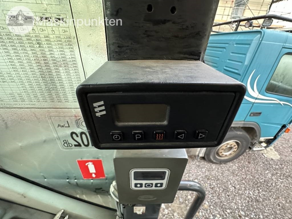 Wheel excavator Doosan DX 140 W med vagn och redskap: picture 15 Wheel excavator Doosan DX 140 W med vagn och redskap: picture 15