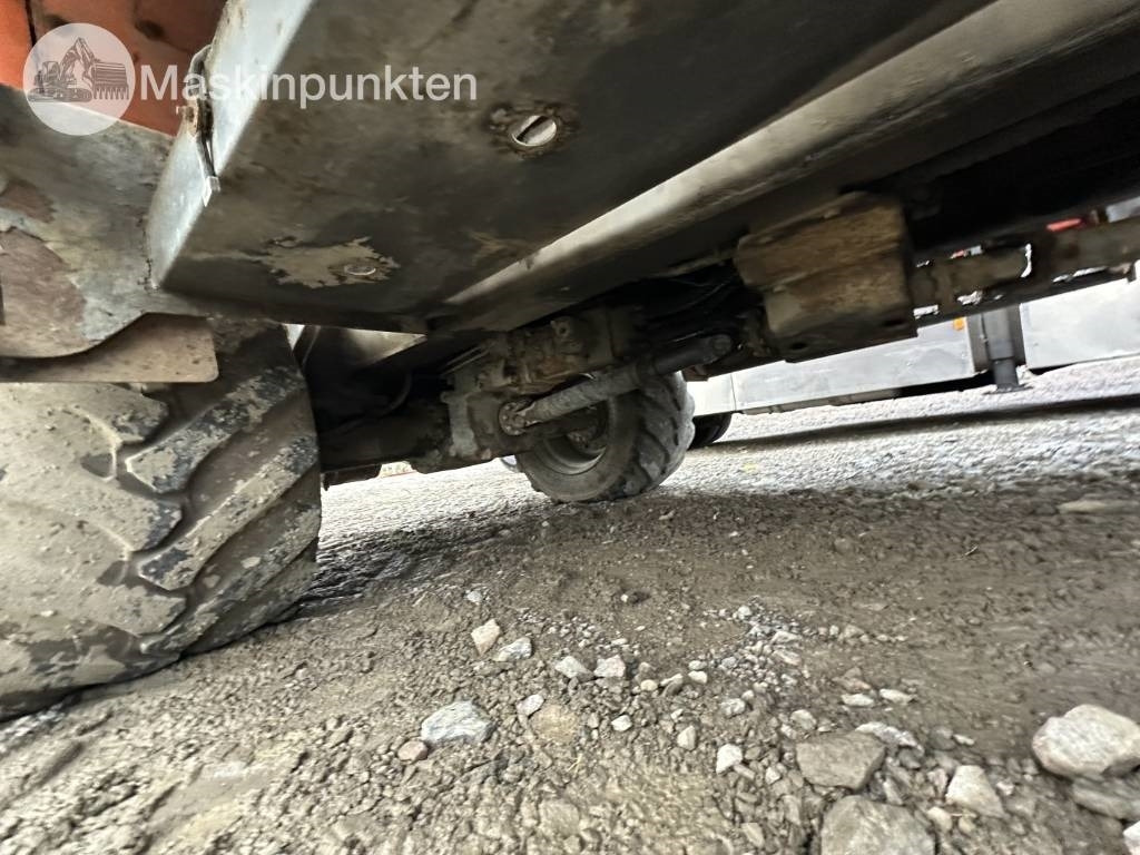 Wheel excavator Doosan DX 140 W med vagn och redskap: picture 38 Wheel excavator Doosan DX 140 W med vagn och redskap: picture 38