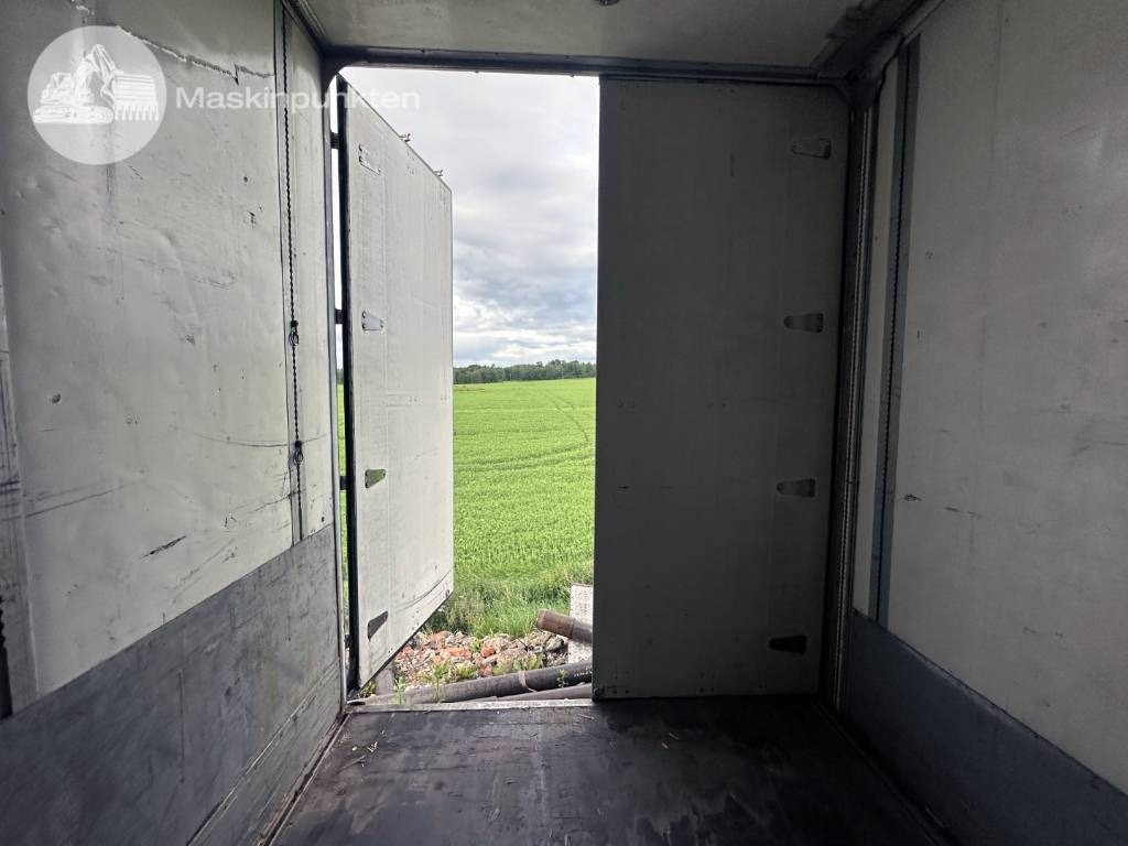 Closed box semi-trailer Ekeri T 3 + Krone Dolly: picture 27