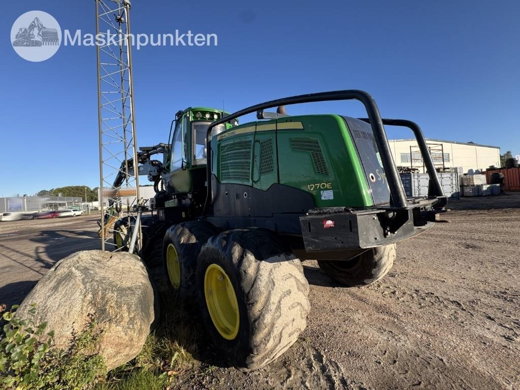 John Deere 1270 E - Forestry harvester: picture 2 John Deere 1270 E - Forestry harvester: picture 2