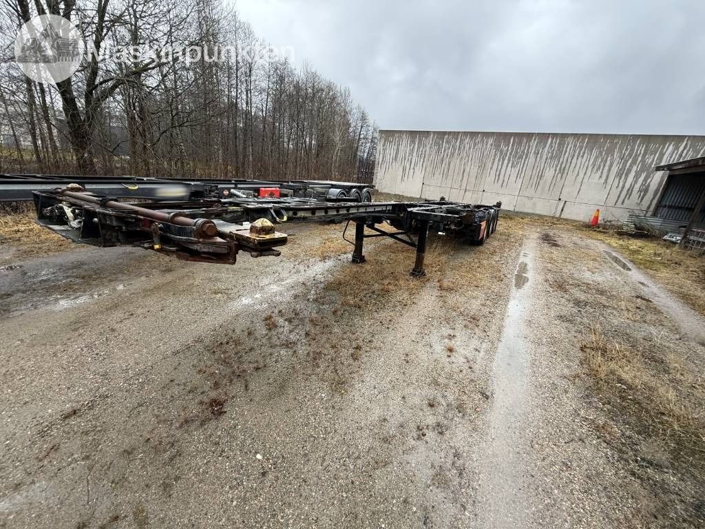 Krone skjutbart chassi - Container transporter/ Swap body semi-trailer: picture 1 Krone skjutbart chassi - Container transporter/ Swap body semi-trailer: picture 1