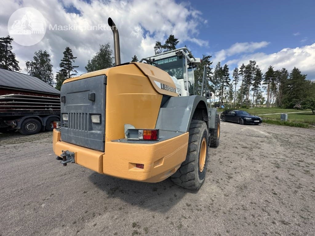 Wheel loader Liebherr L 544: picture 6