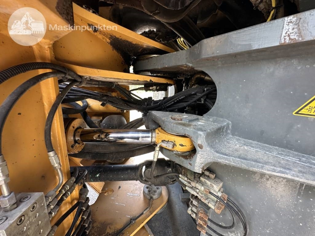 Wheel loader Liebherr L 544: picture 48