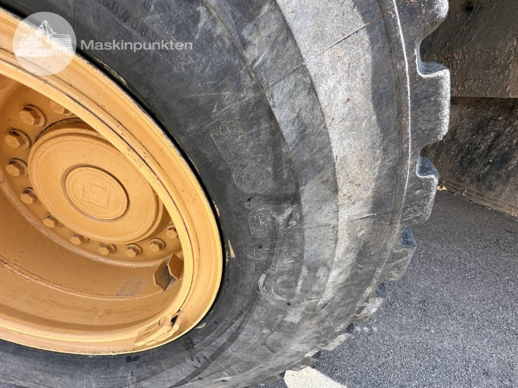 Wheel loader Liebherr L 544: picture 27