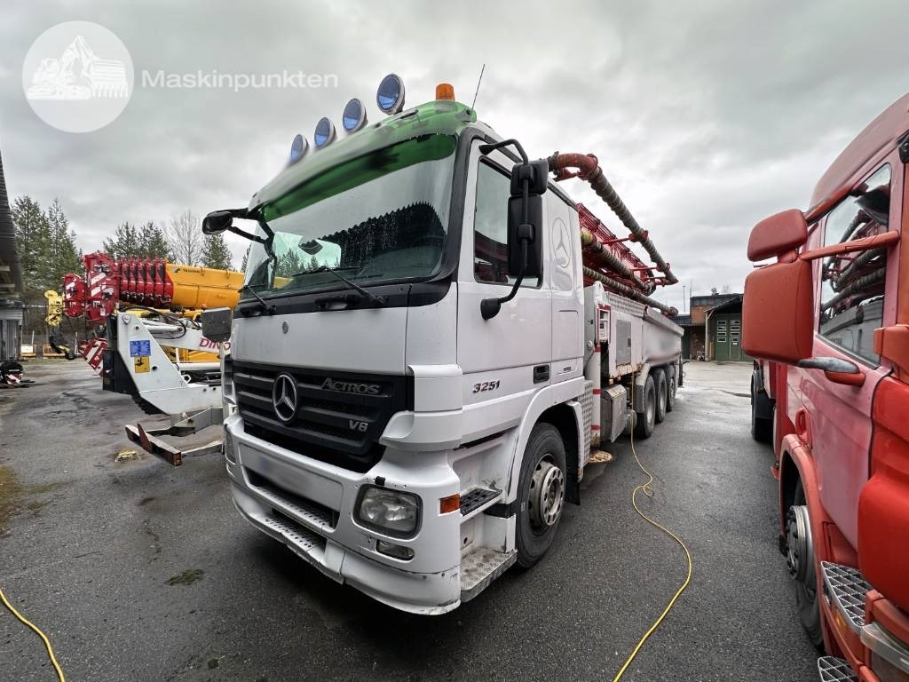 Mercedes-Benz 2651 L 8X4 Junjin jxzr42-5.16hp - Concrete mixer truck: picture 2 Mercedes-Benz 2651 L 8X4 Junjin jxzr42-5.16hp - Concrete mixer truck: picture 2