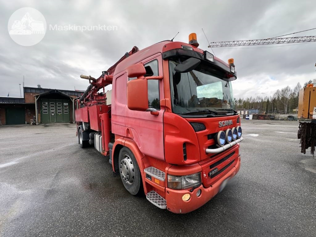 Scania P 230 LB  - Concrete mixer truck: picture 3 Scania P 230 LB  - Concrete mixer truck: picture 3