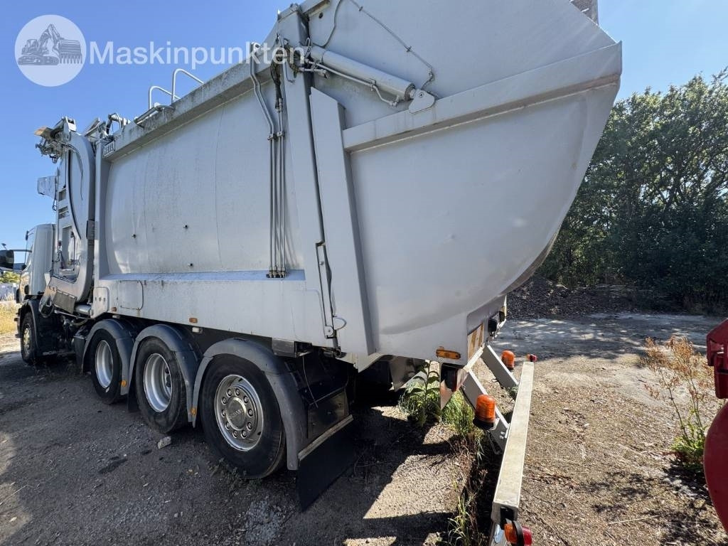 Scania P 420 GB - Garbage truck: picture 2 Scania P 420 GB - Garbage truck: picture 2