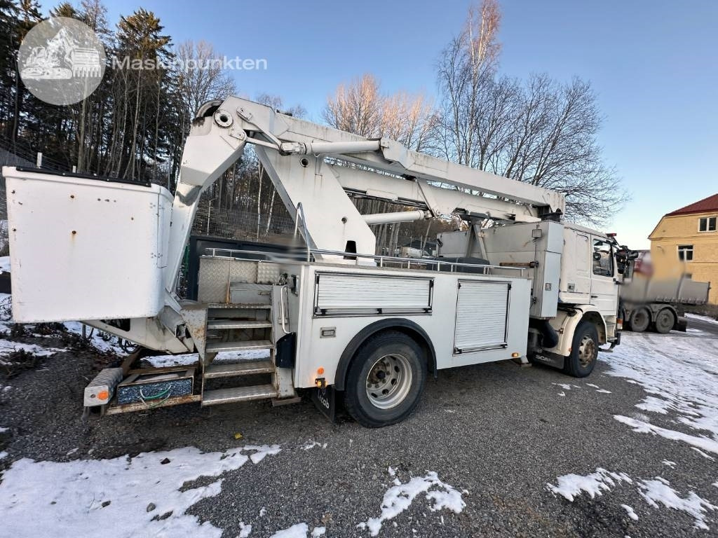 Scania P 92 M - Truck mounted aerial platform: picture 5 Scania P 92 M - Truck mounted aerial platform: picture 5