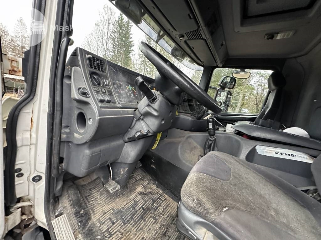 Box truck Scania P 94-310: picture 13