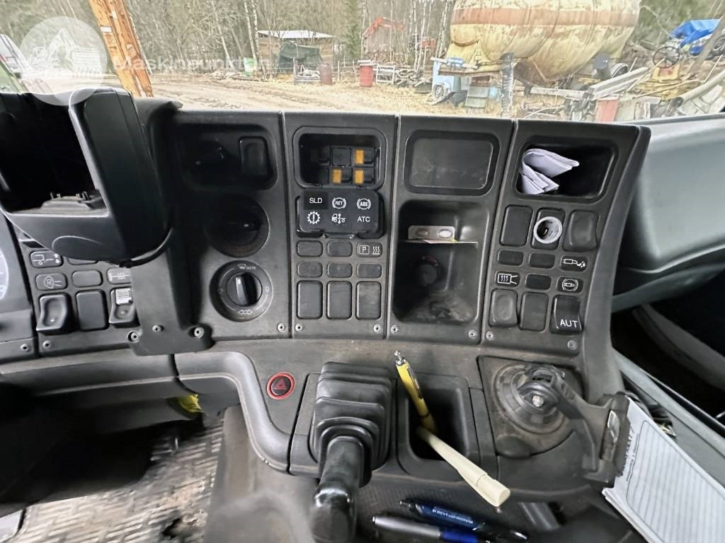 Box truck Scania P 94-310: picture 25