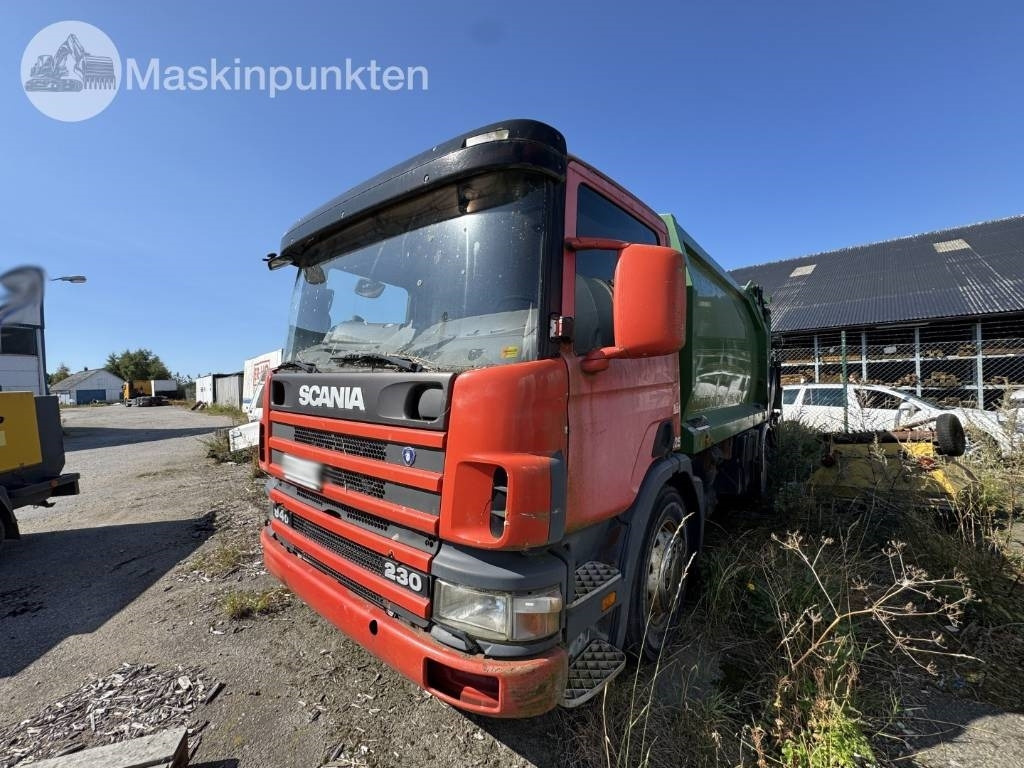 Scania P 94 D - Garbage truck: picture 1 Scania P 94 D - Garbage truck: picture 1