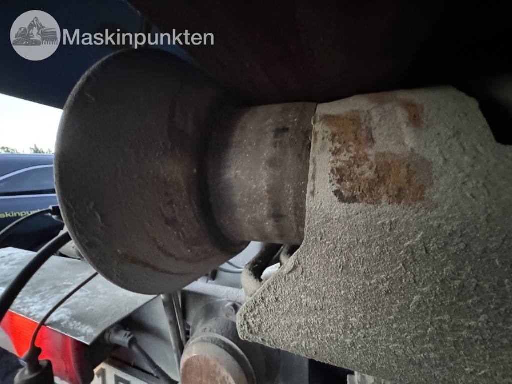 Hook lift truck Scania R 480 LB: picture 45