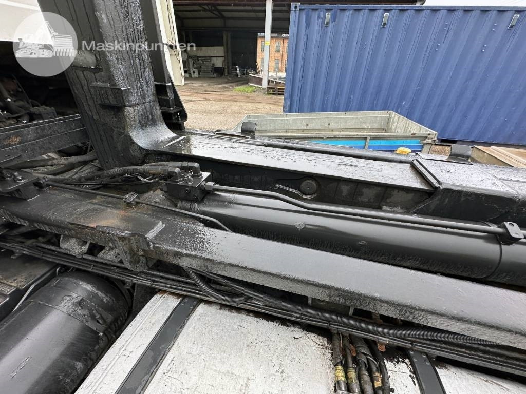 Hook lift truck Scania R 480 LB: picture 29