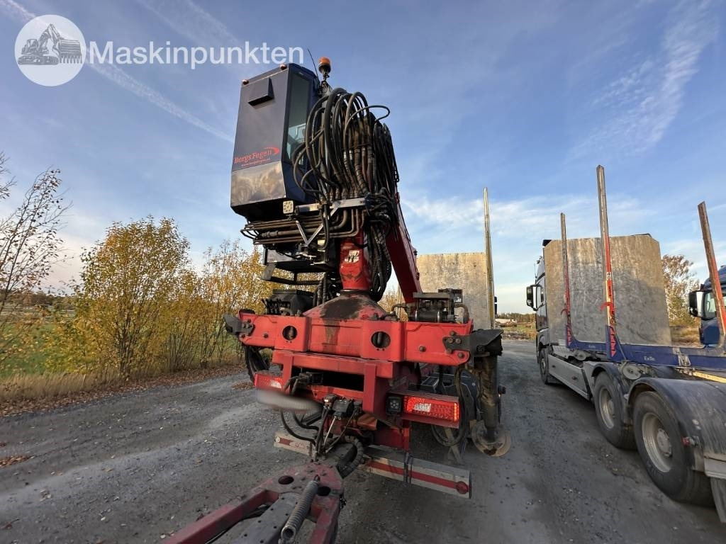 Scania R 580 timmerbil med kran - Timber truck: picture 5 Scania R 580 timmerbil med kran - Timber truck: picture 5