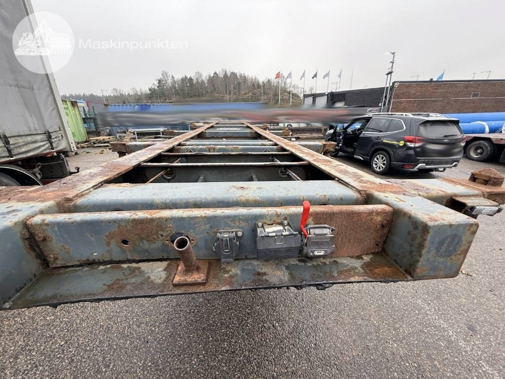 Schweriner CS 40 - Container transporter/ Swap body semi-trailer: picture 3 Schweriner CS 40 - Container transporter/ Swap body semi-trailer: picture 3