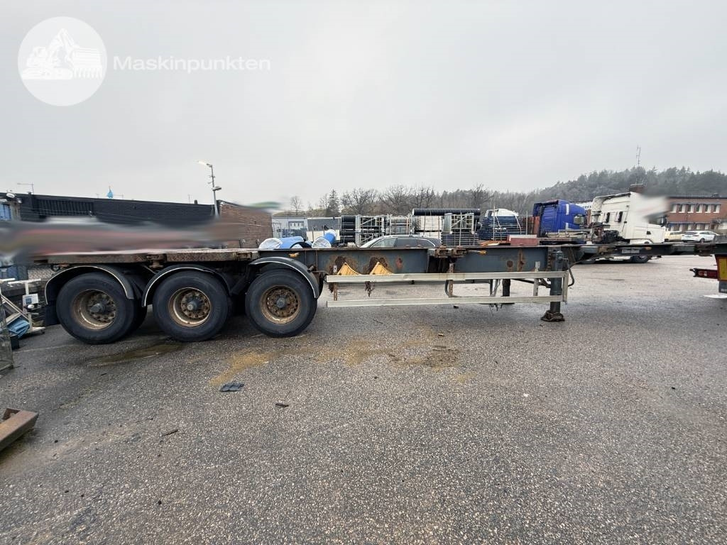 Schweriner CS 40 - Container transporter/ Swap body semi-trailer: picture 5 Schweriner CS 40 - Container transporter/ Swap body semi-trailer: picture 5