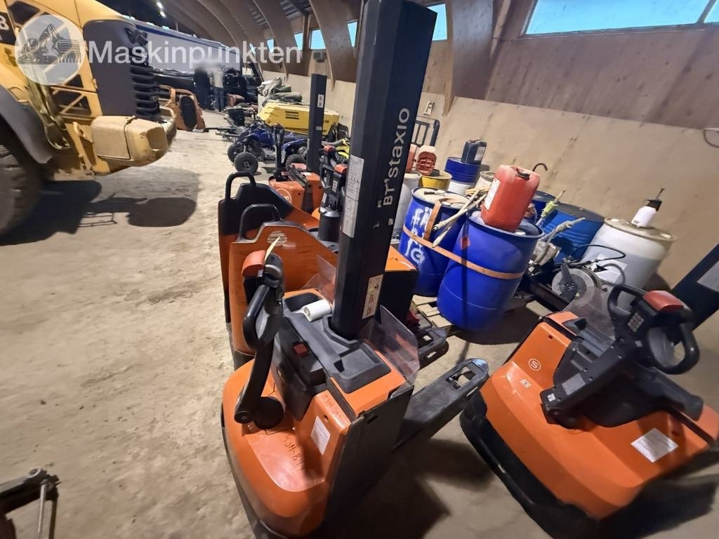 Toyota BT SWE 80 L - Electric forklift: picture 3 Toyota BT SWE 80 L - Electric forklift: picture 3