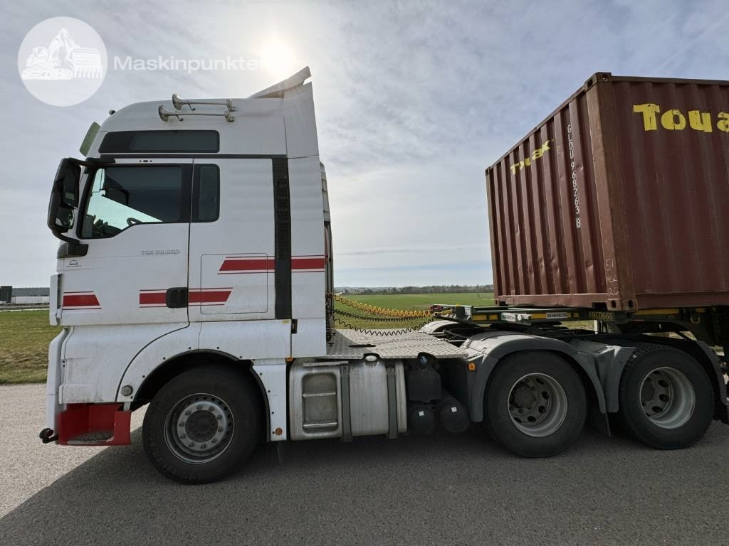 MAN TGX 28.500 - Tractor unit: picture 2 MAN TGX 28.500 - Tractor unit: picture 2