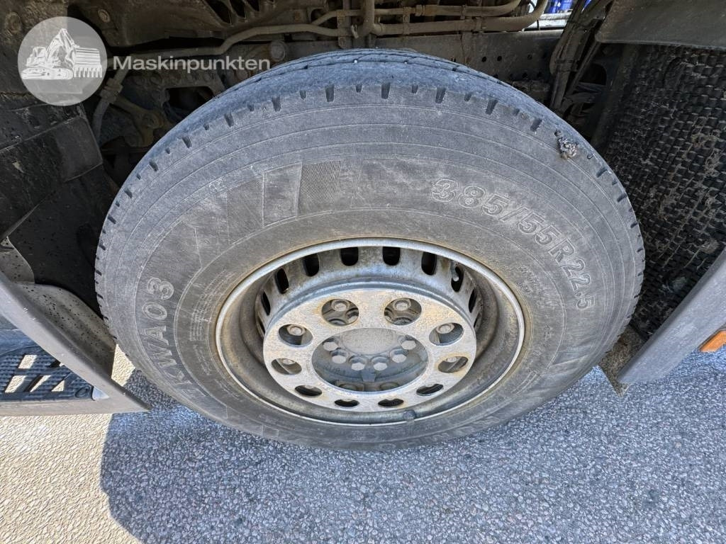 Tractor unit Mercedes-Benz Actros 1843: picture 10