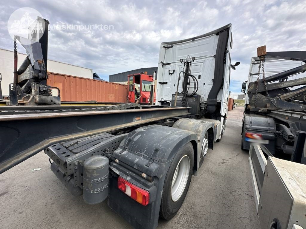 Tractor unit Mercedes-Benz Actros 2746 Puscher: picture 6