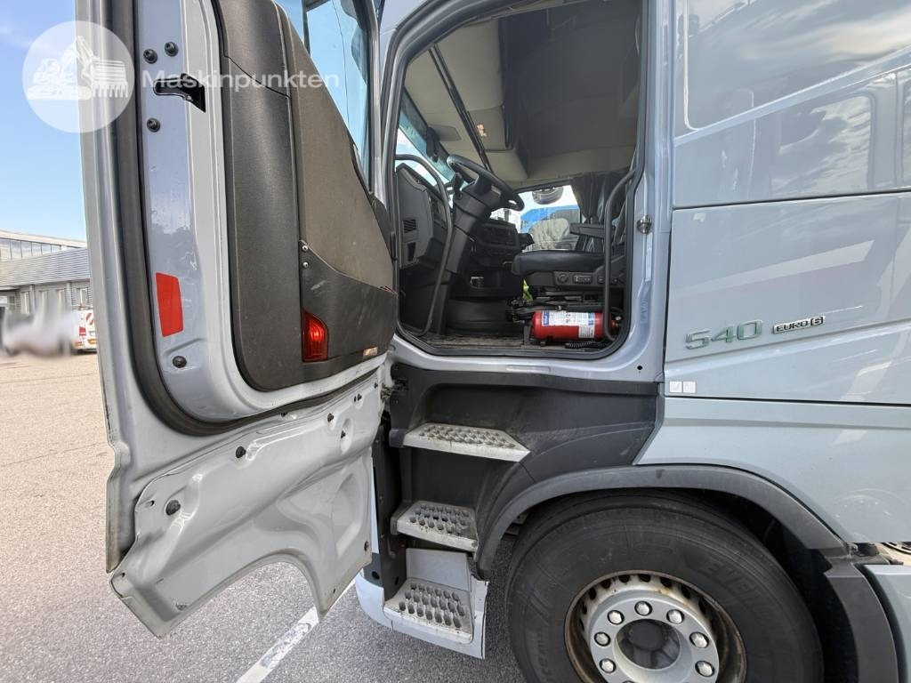 Leasing of Volvo FH 540 Volvo FH 540: picture 28 Leasing of Volvo FH 540 Volvo FH 540: picture 28