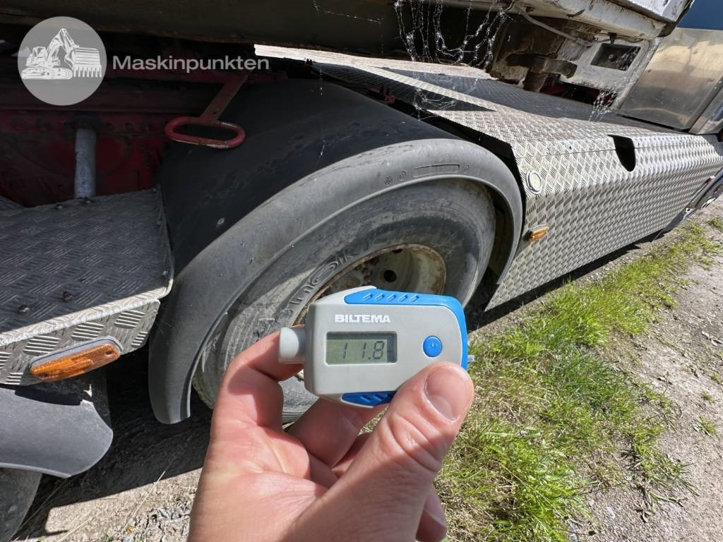 Tractor unit Volvo FM 12 380: picture 17