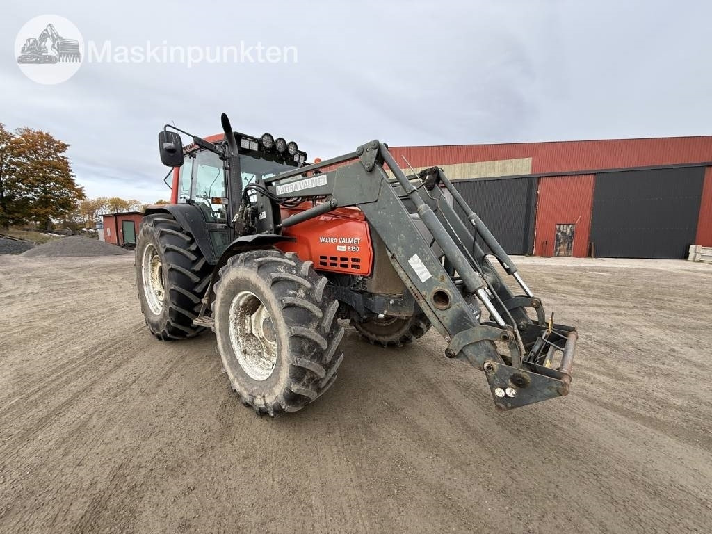 Valtra Valmet 8150-4 - Farm tractor: picture 3 Valtra Valmet 8150-4 - Farm tractor: picture 3