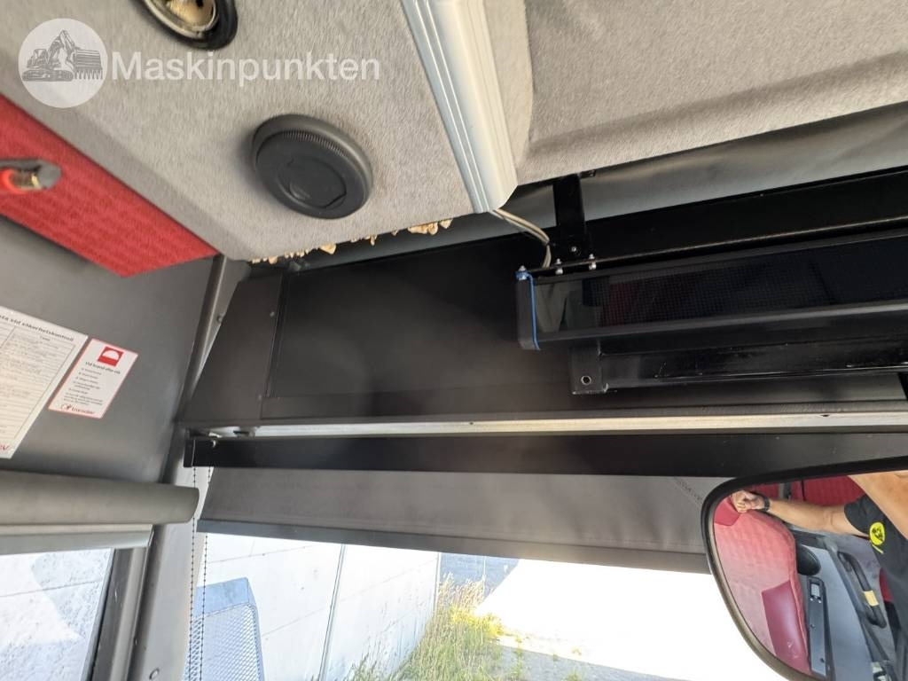 Suburban bus Volvo B 12 M: picture 17
