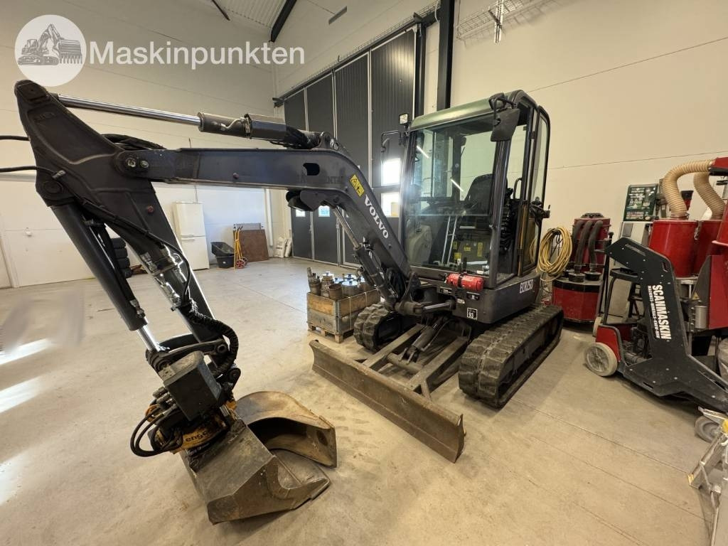 Volvo ECR 25 D - Mini excavator: picture 1 Volvo ECR 25 D - Mini excavator: picture 1