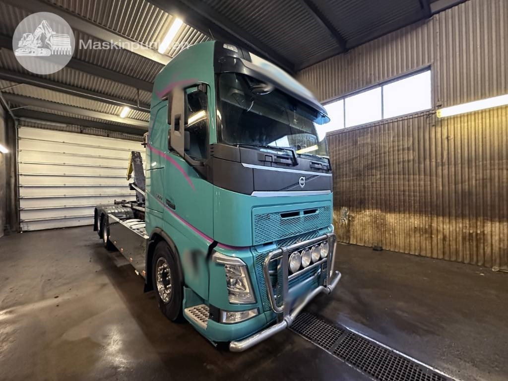 Volvo FH 13 500 - Hook lift truck: picture 4 Volvo FH 13 500 - Hook lift truck: picture 4