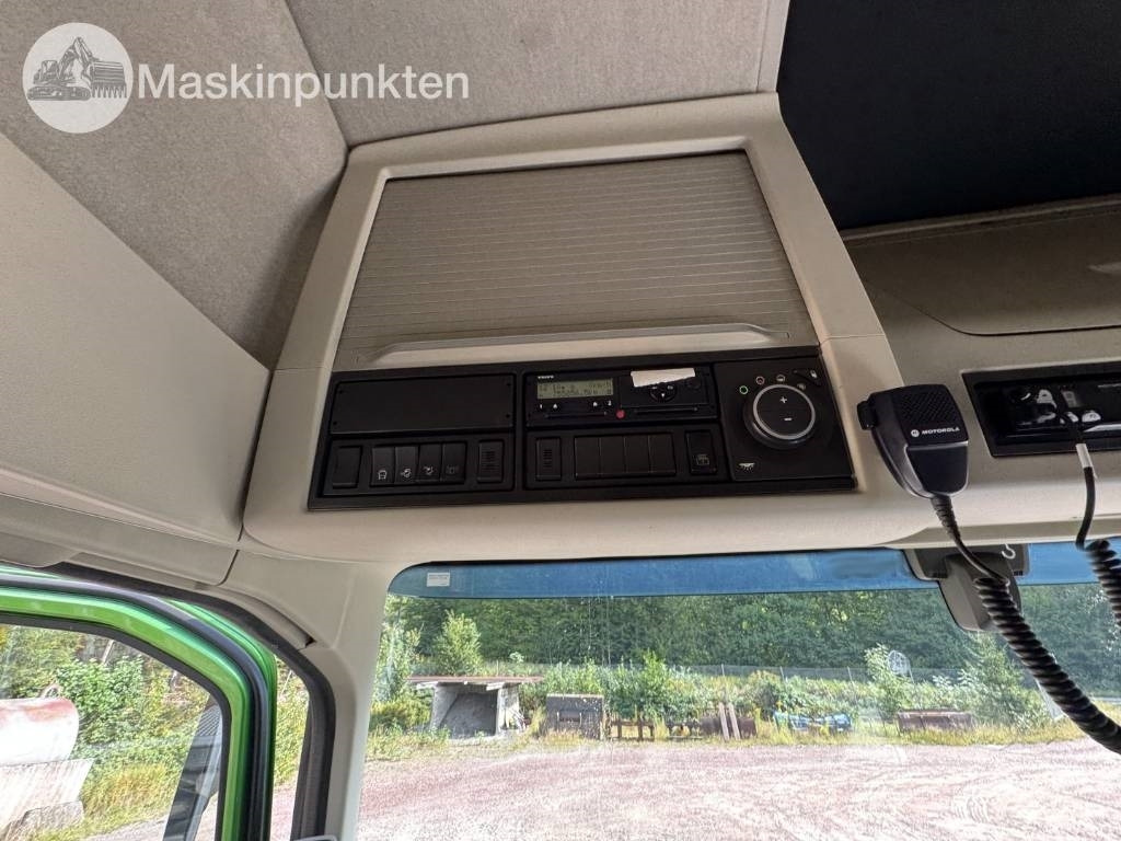 Timber truck Volvo FH 16 550: picture 14