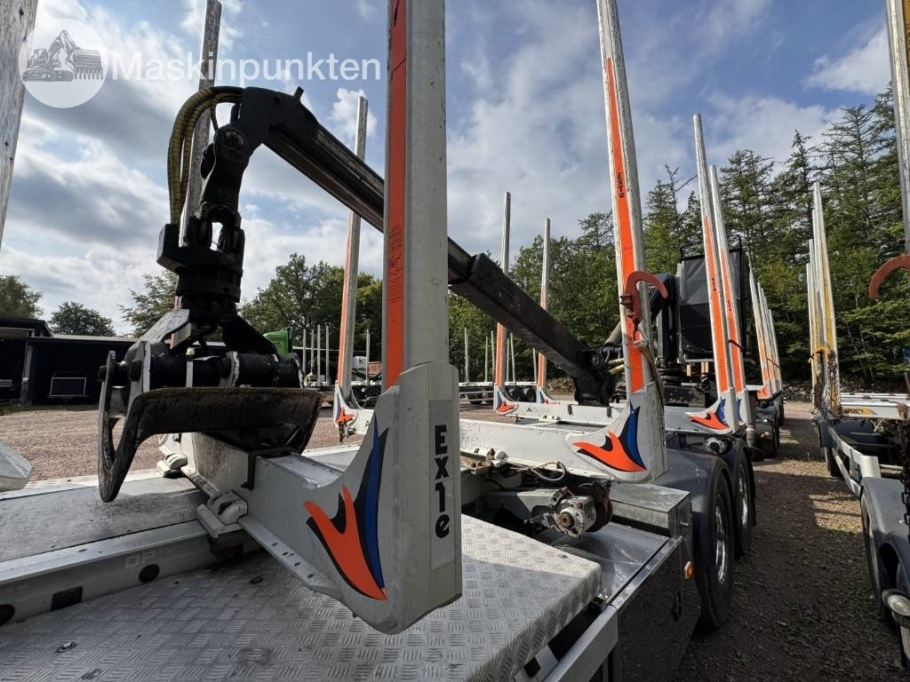 Timber truck Volvo FH 16 550: picture 21