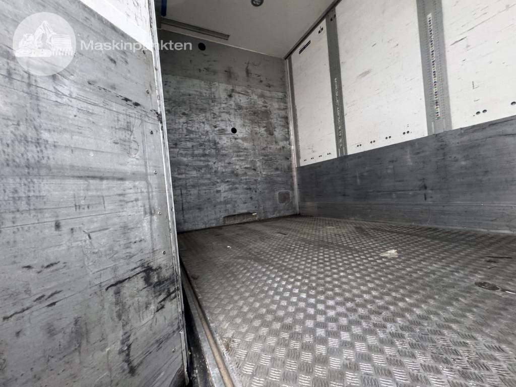 Box truck Volvo FH 500: picture 30