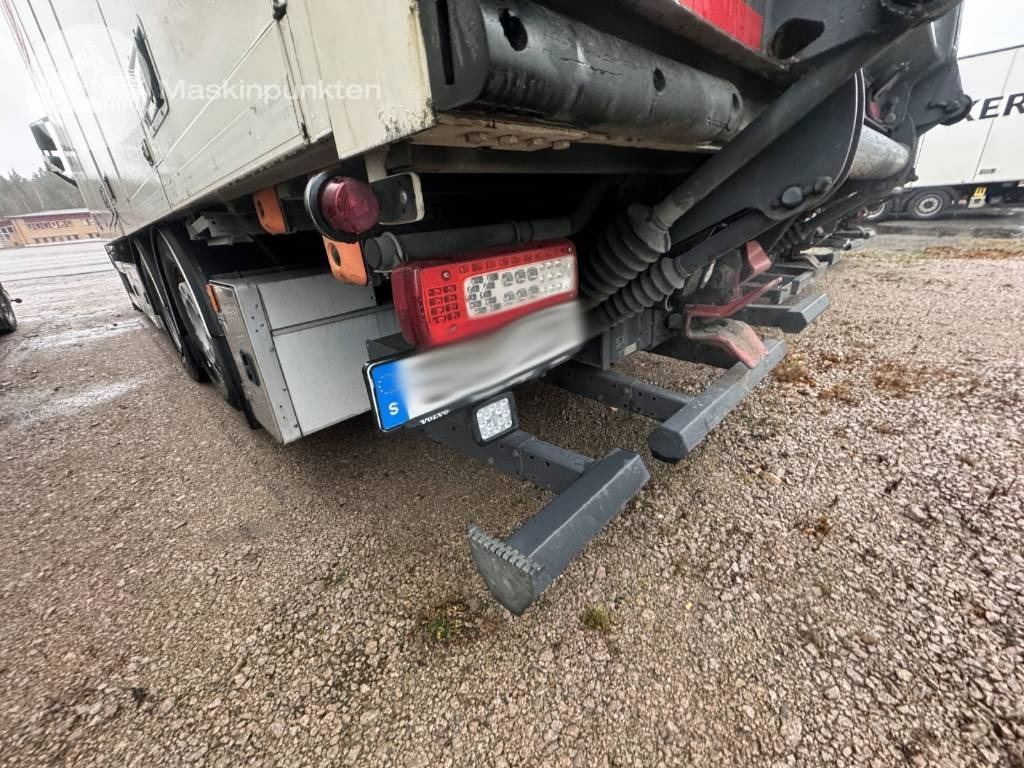 Box truck Volvo FH 500: picture 16