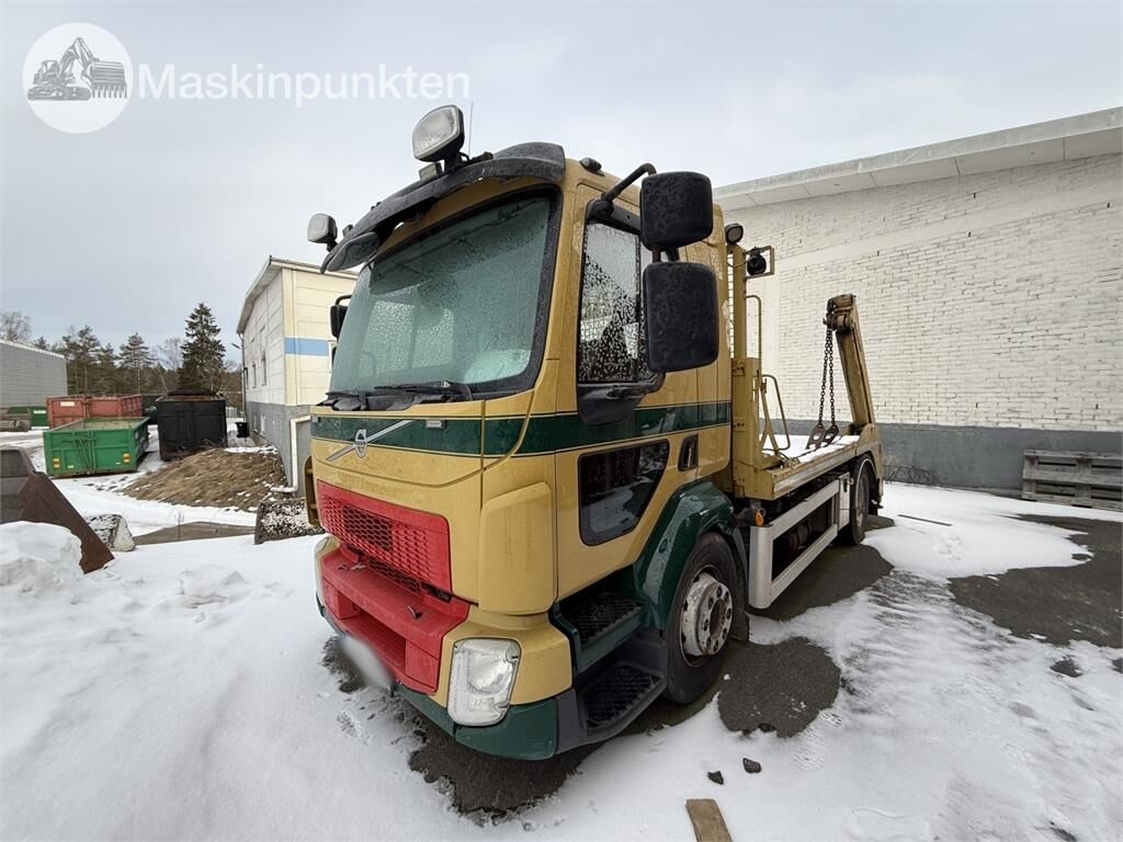 Volvo FL 4X2 - Skip loader truck: picture 1 Volvo FL 4X2 - Skip loader truck: picture 1