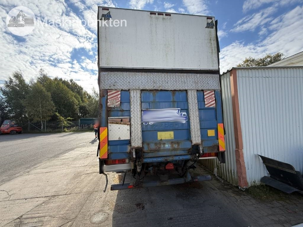 Volvo FM 12 - Box truck: picture 5 Volvo FM 12 - Box truck: picture 5