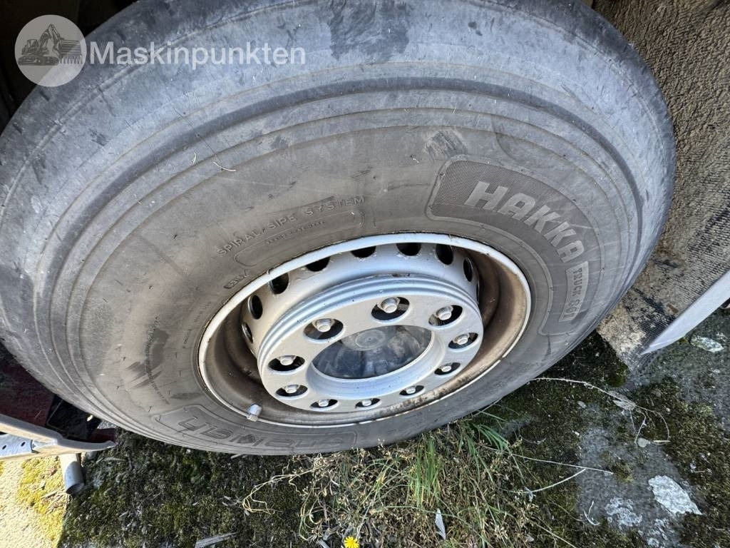 Concrete mixer truck Volvo FM 440: picture 7