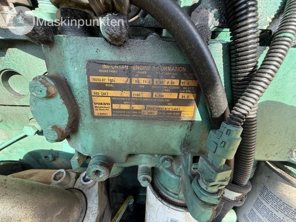 Wheel loader Volvo L 40 B: picture 31