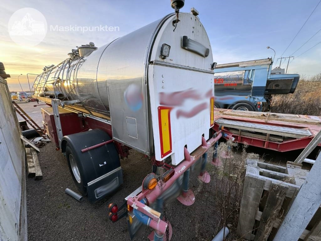 Wedholms DK 345-16 - Tank semi-trailer: picture 4 Wedholms DK 345-16 - Tank semi-trailer: picture 4