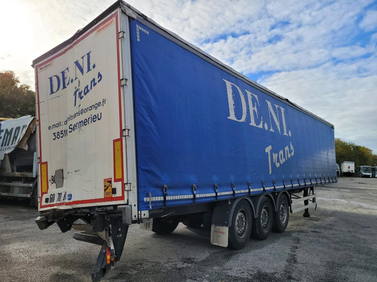 FRUEHAUF FKSRT4 - Curtainsider semi-trailer: picture 4 FRUEHAUF FKSRT4 - Curtainsider semi-trailer: picture 4