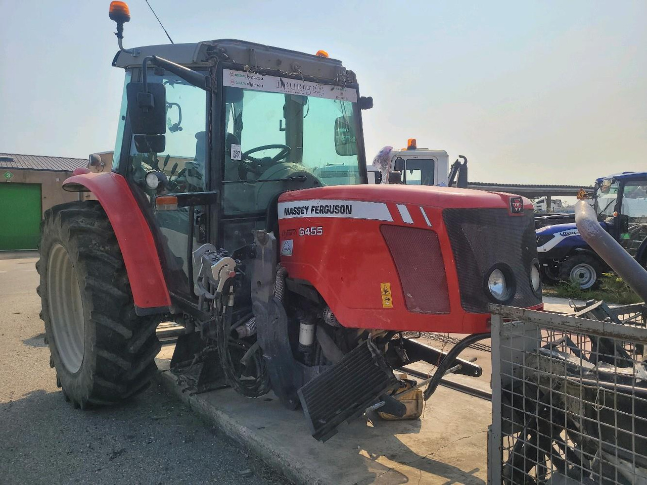 MASSEY FERGUSON 6455 - Farm tractor: picture 1 MASSEY FERGUSON 6455 - Farm tractor: picture 1