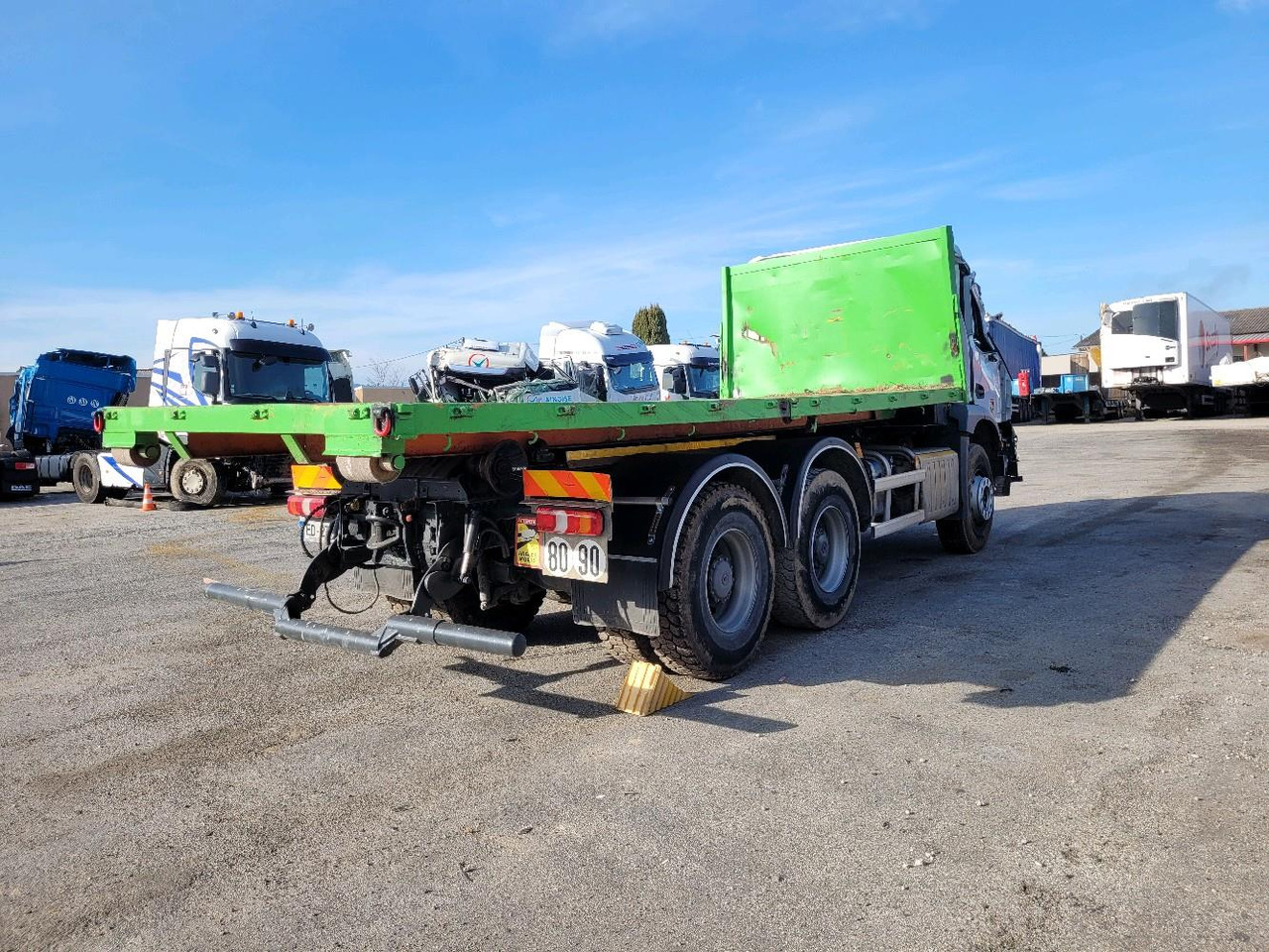 MERCEDES AROCS 2640 6X4 - Dropside/ Flatbed truck: picture 4 MERCEDES AROCS 2640 6X4 - Dropside/ Flatbed truck: picture 4