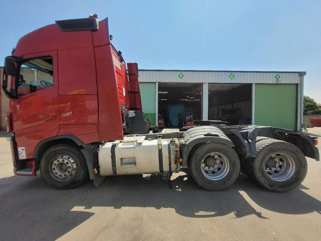 Tractor unit VOLVO FH 540 6X2: picture 8