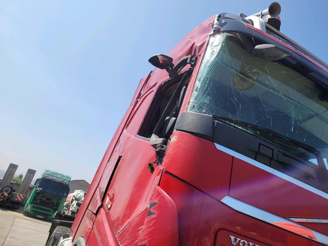 Tractor unit VOLVO FH 540 6X2: picture 19