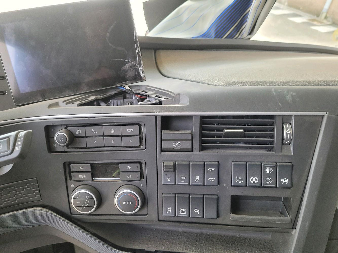 Tractor unit VOLVO FH 540: picture 13 Tractor unit VOLVO FH 540: picture 13