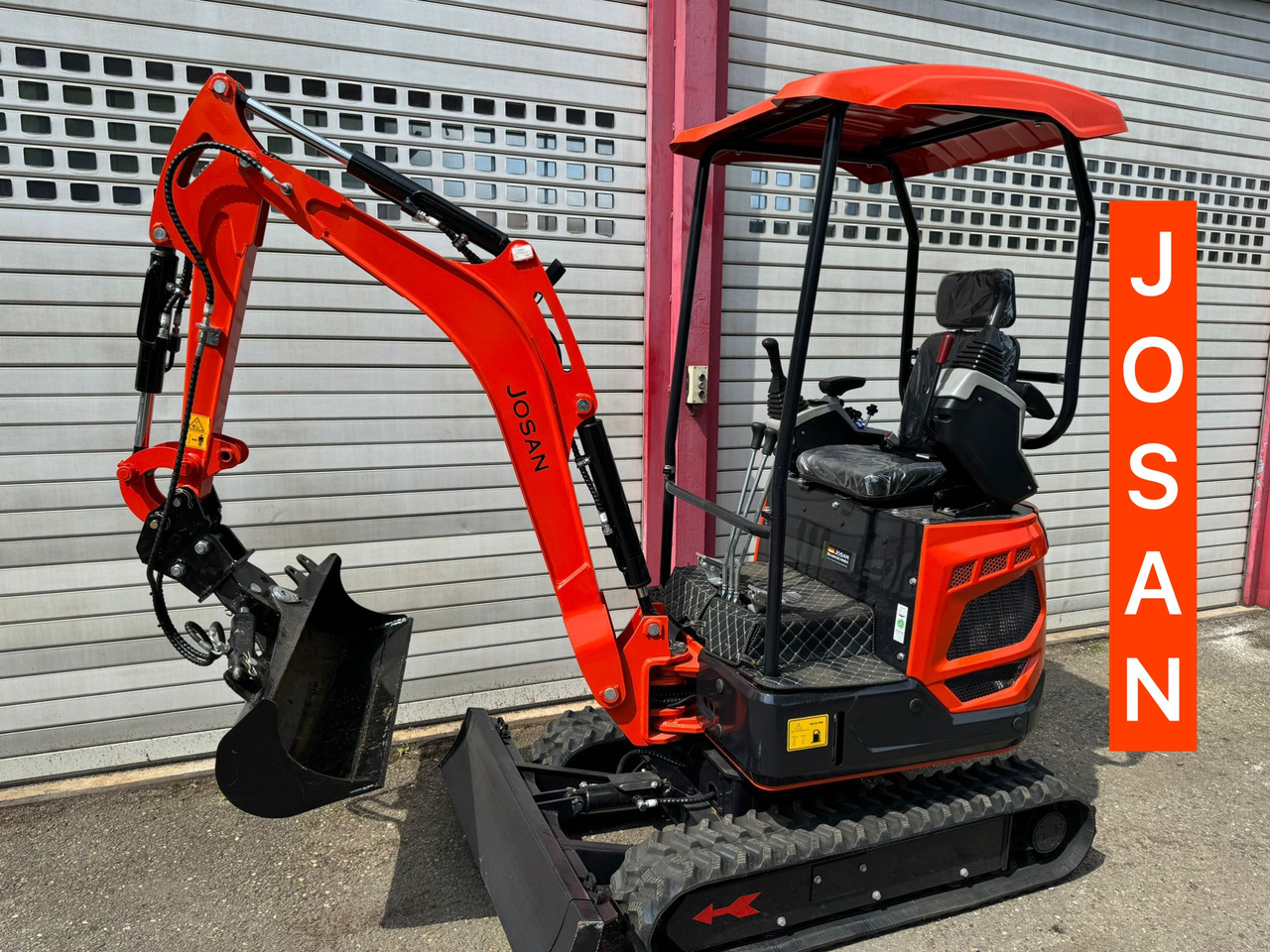 Josan B1,8 - Mini excavator: picture 3 Josan B1,8 - Mini excavator: picture 3
