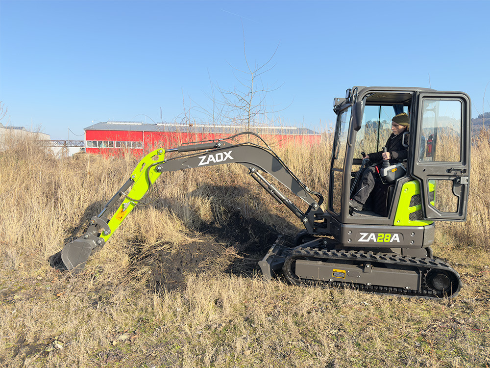 ZAOX ZA28A - Mini excavator: picture 3 ZAOX ZA28A - Mini excavator: picture 3