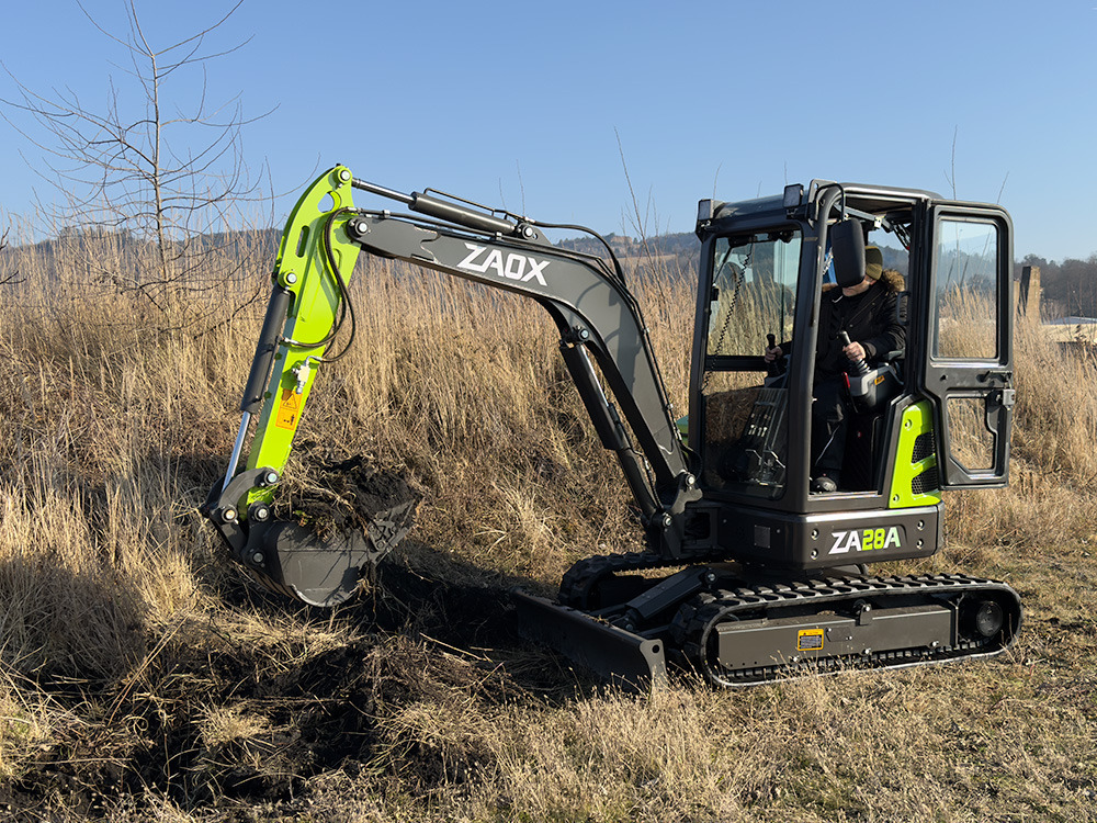 ZAOX ZA28A - Mini excavator: picture 4 ZAOX ZA28A - Mini excavator: picture 4