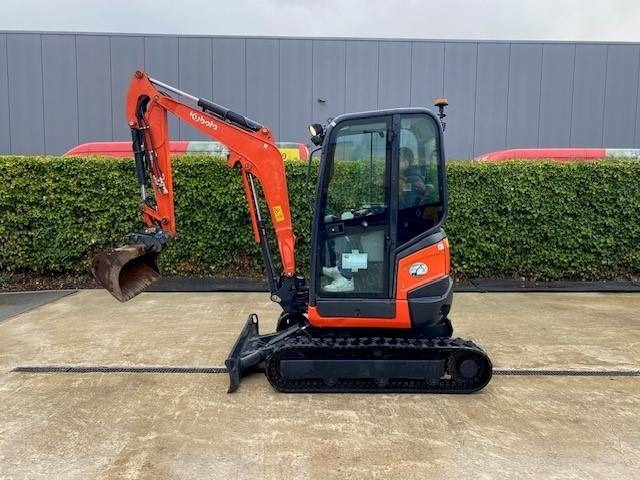Mini excavator Kubota U 27-4: picture 12